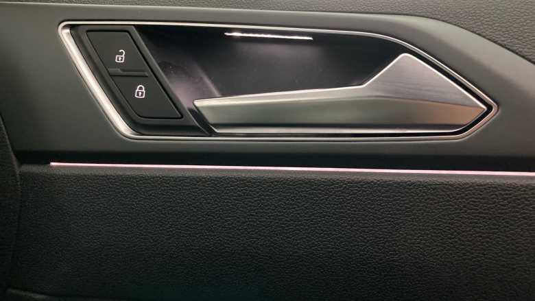 Volkswagen Taigo 1.0 TSI 110 R-Line 5dr DSG Petrol Hatchback